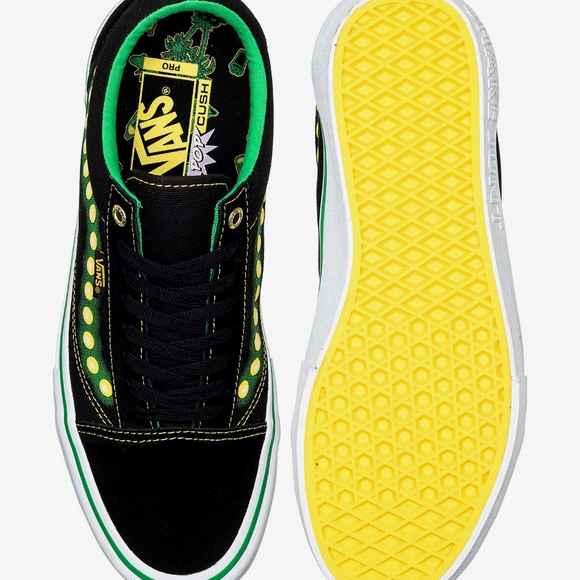 Size 7 Men - VANS Old Skool Pro. - Picture 1 of 3